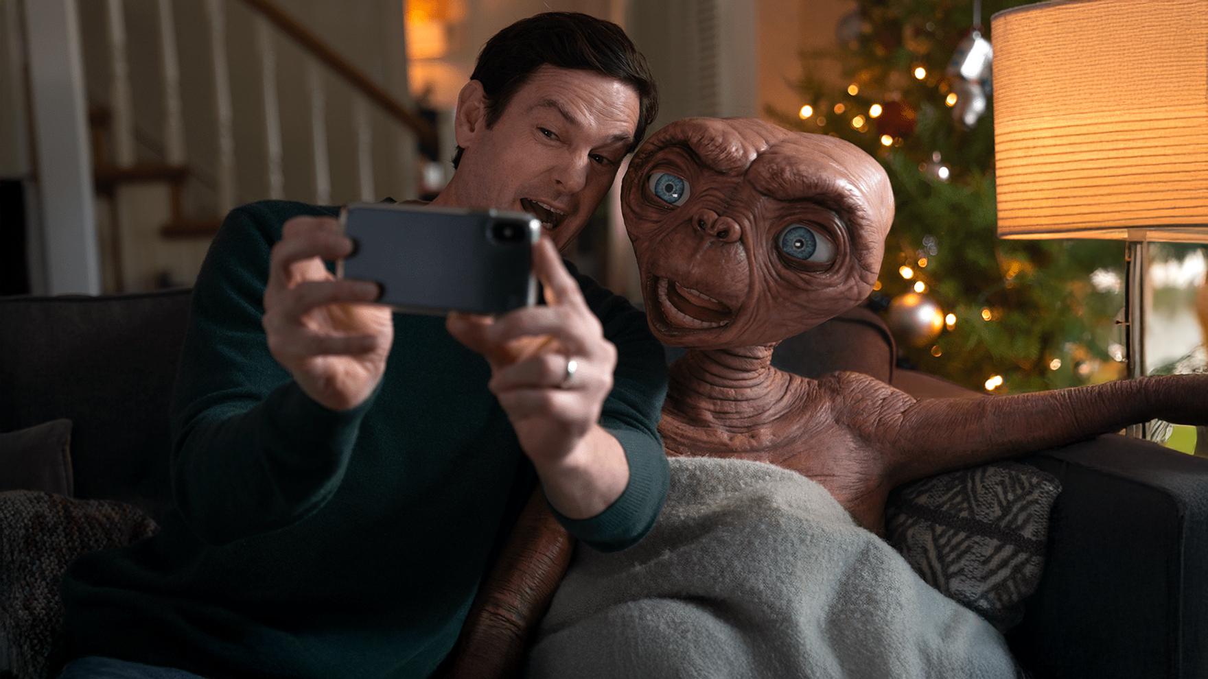Xfinity Ad Reunites E.T. with Elliott